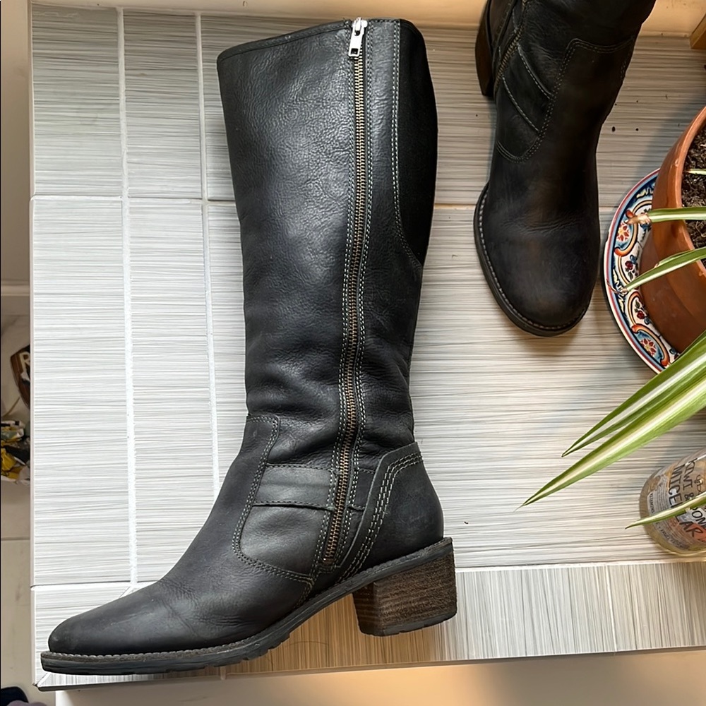 L.L. Bean Leather Riding Boots - Picture 4 of 7
